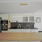 Cannes Palm Beach - Fully Fitted Apartment - 2 Bedrooms